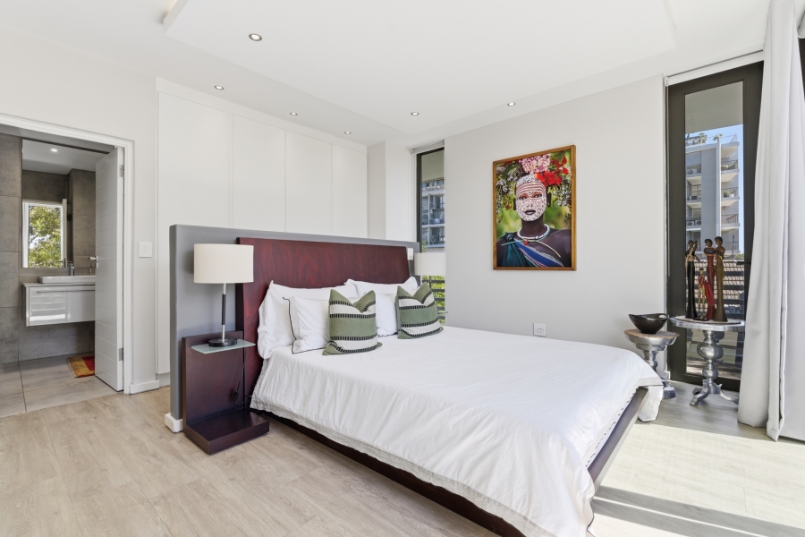 2 Bedroom Property for Sale in Green Point Western Cape